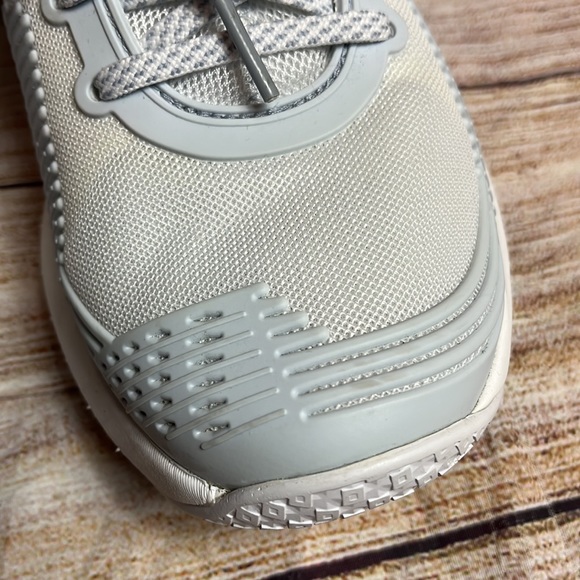 Under Armour | Women HOVR Apex Cross Trainer shoe 8 sneaker nearly new running - Picture 8 of 15